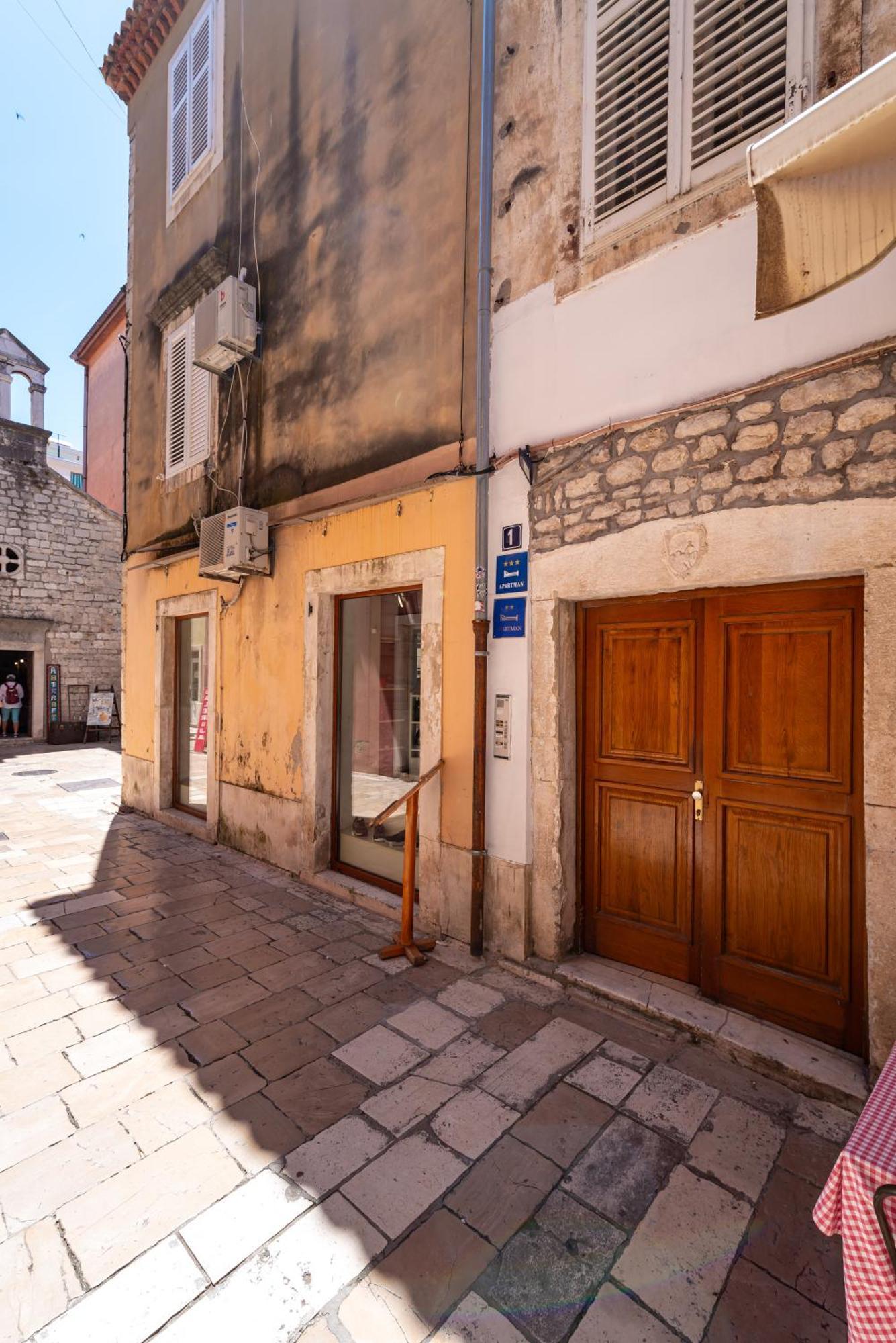 扎达尔Timeless Antique Old Town With Terrace公寓 外观 照片